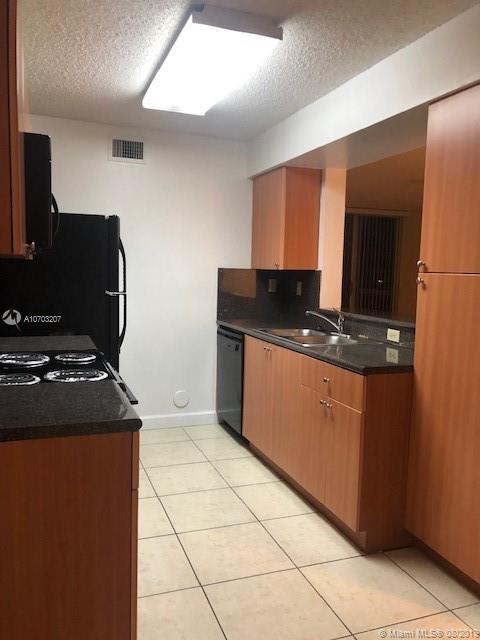 THE GREENS AT DORAL - Residential Lease
