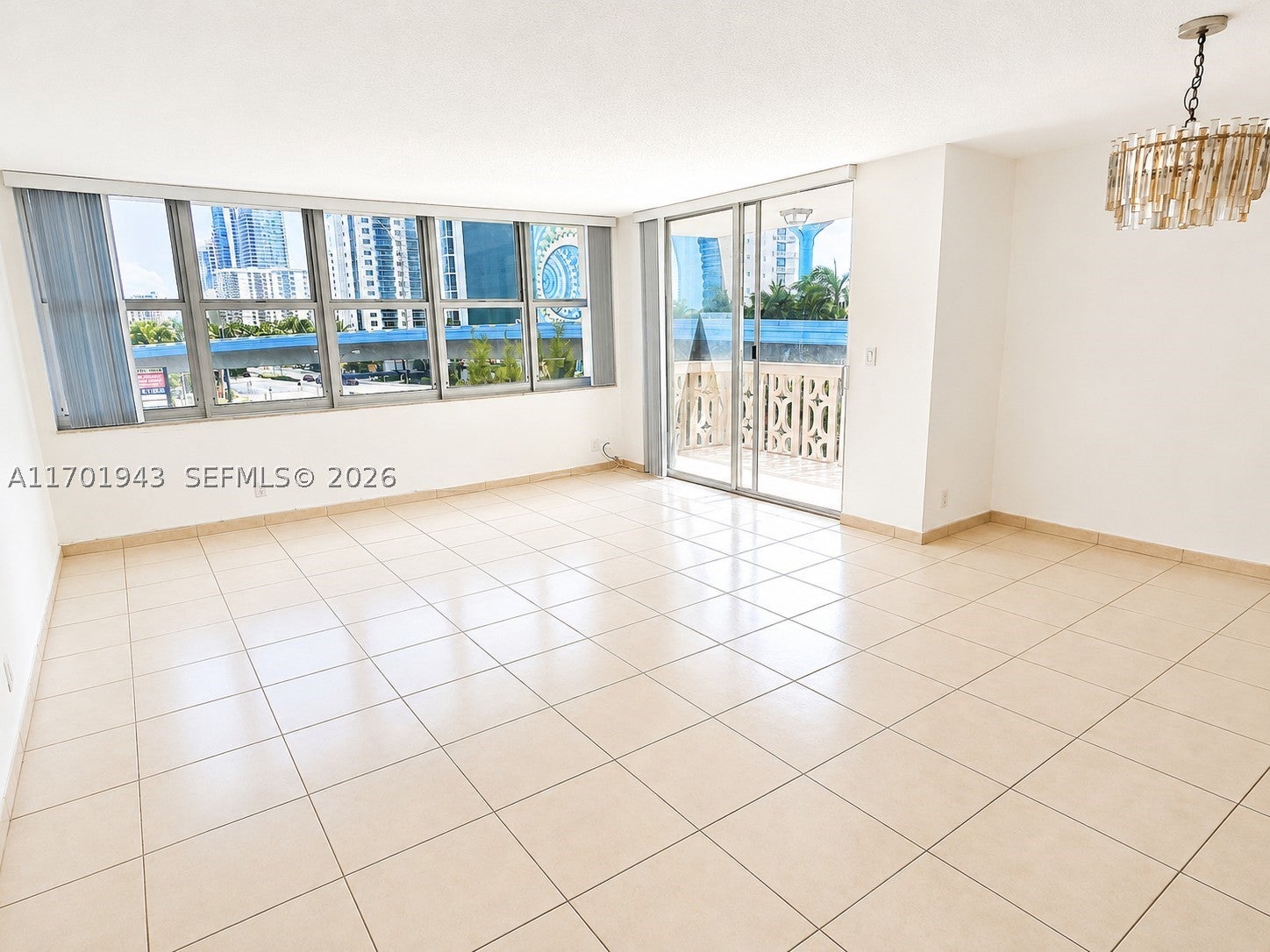 1825 S Ocean Dr 401