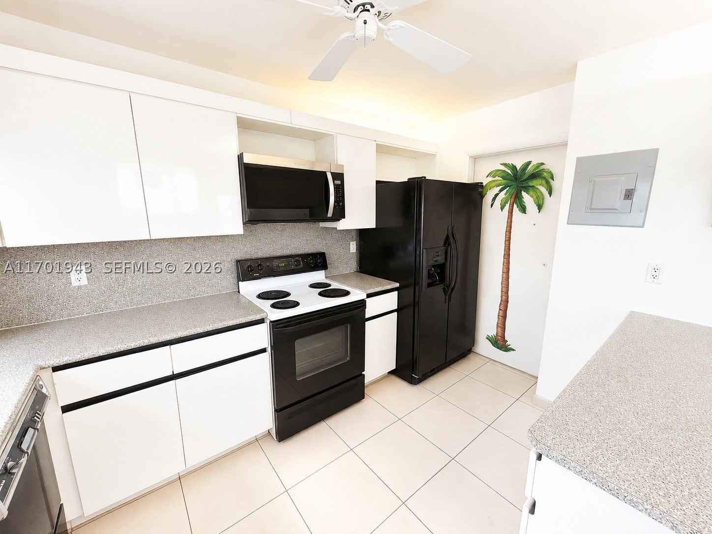 1825 S Ocean Dr 401