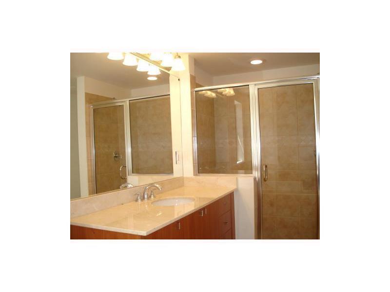PUERTA DE PALMAS CONDO - Residential Lease