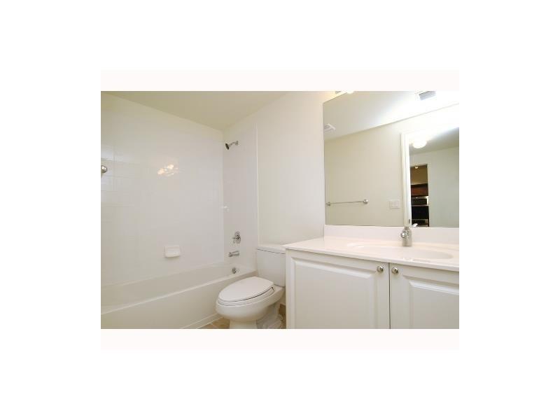 PUERTA DE PALMAS CONDO - Residential Lease