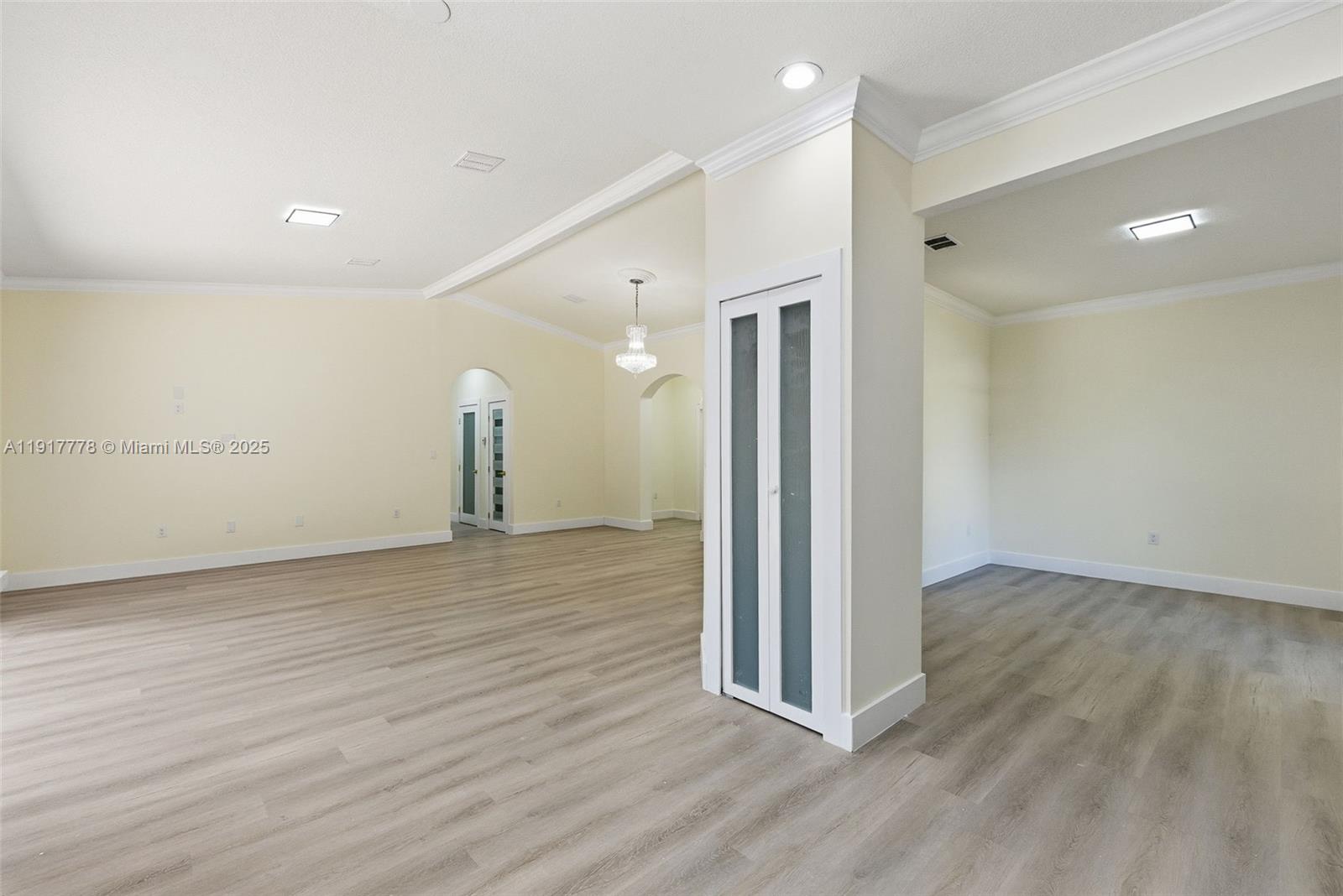 COUNTRY GROVE SOUTH - Residential