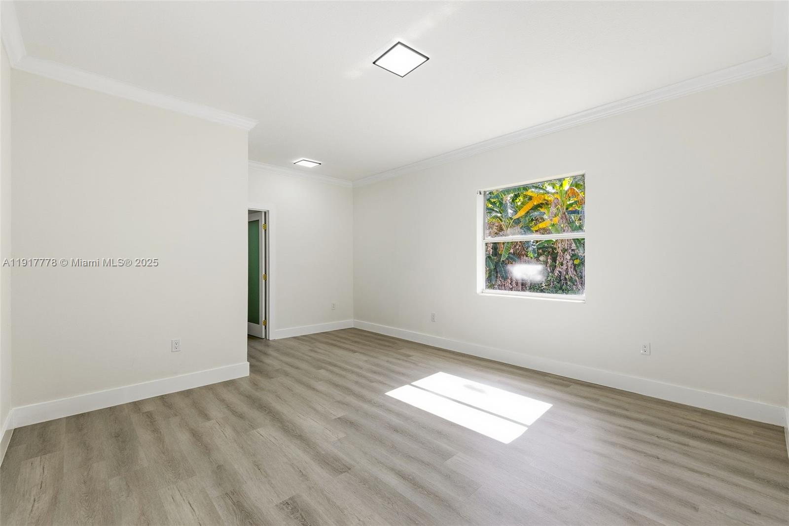 COUNTRY GROVE SOUTH - Residential