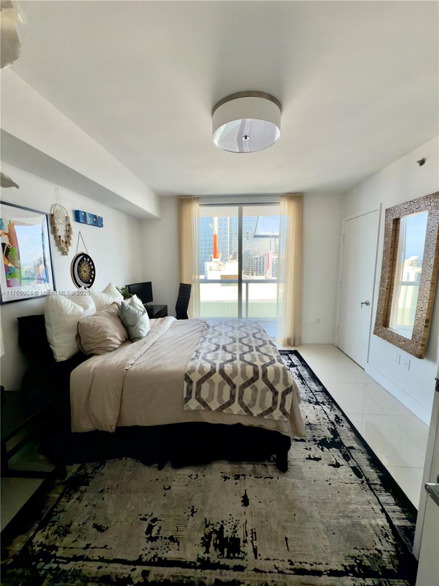 50 BISCAYNE CONDO - Residential