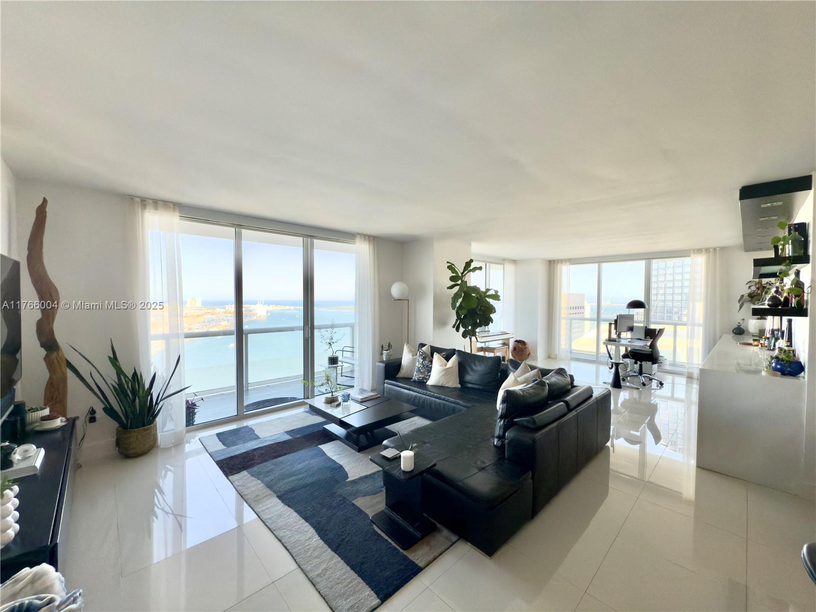 50 BISCAYNE CONDO - Residential