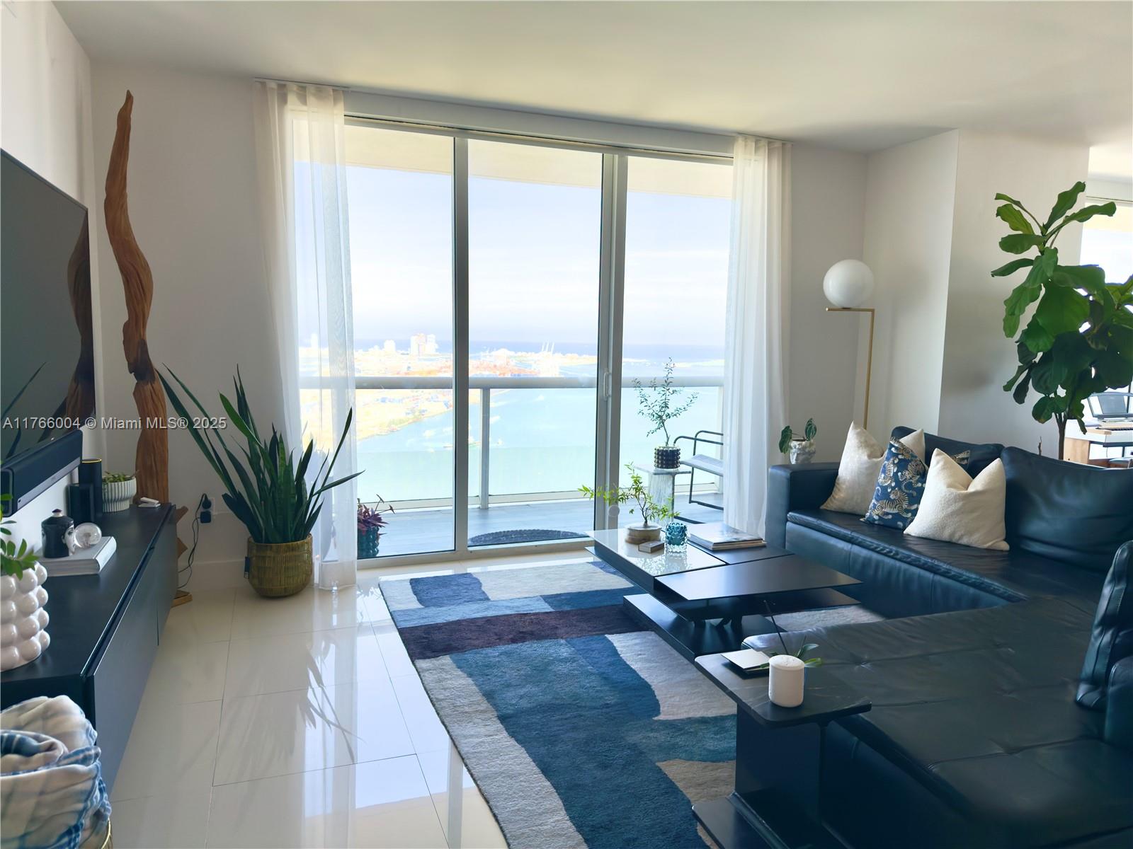 50 BISCAYNE CONDO - Residential