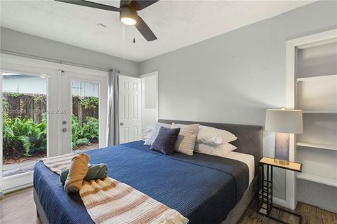 Tiny photo for 3024 NE 2nd Ter, Wilton Manors, FL 33334 (MLS # A12010258)