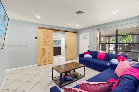 Tiny photo for 3024 NE 2nd Ter, Wilton Manors, FL 33334 (MLS # A12010258)