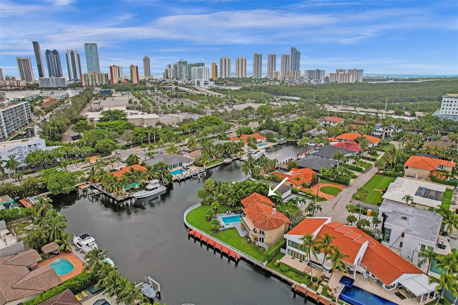 EASTERN SHORES - Residential