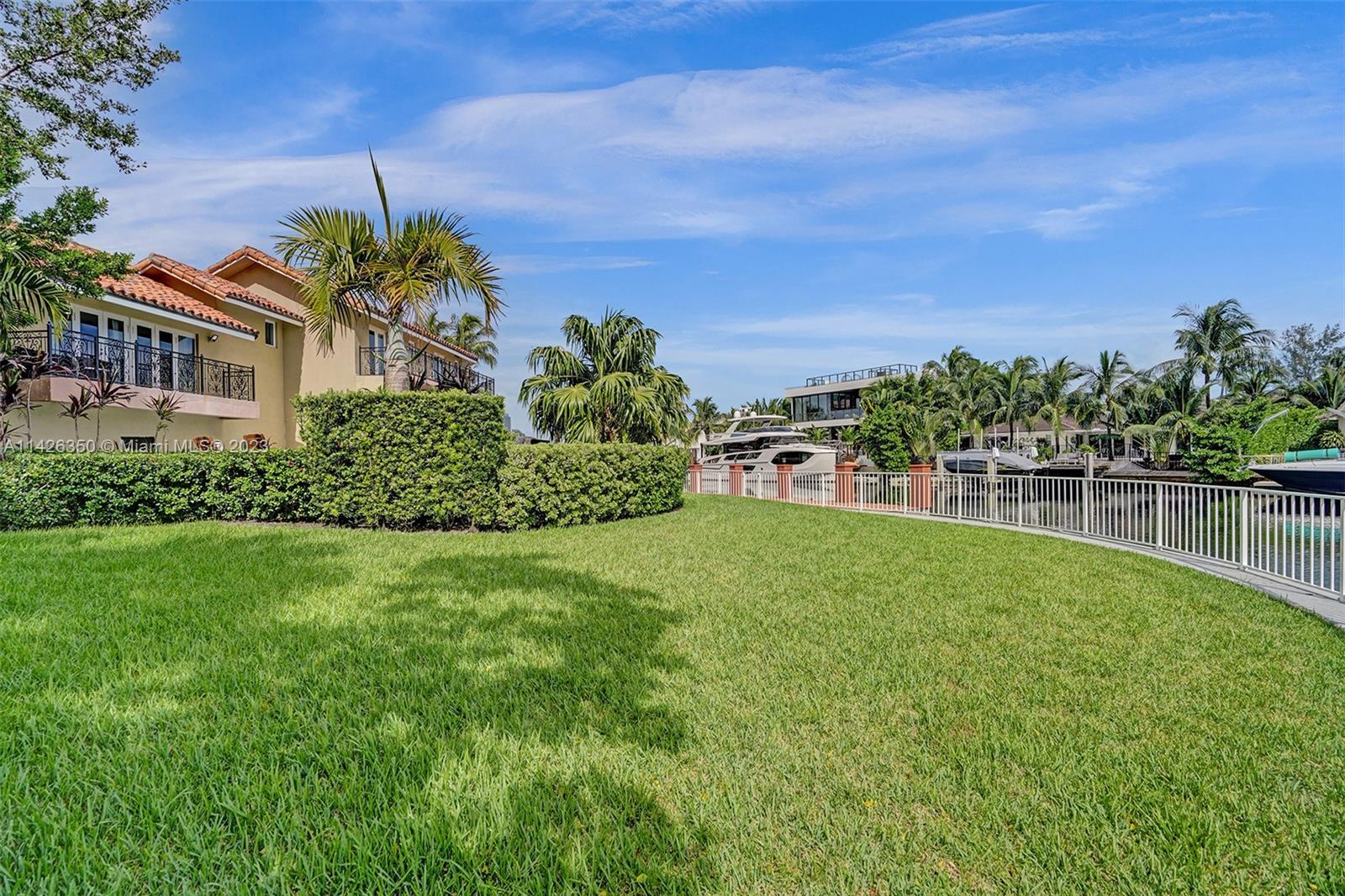 EASTERN SHORES - Residential