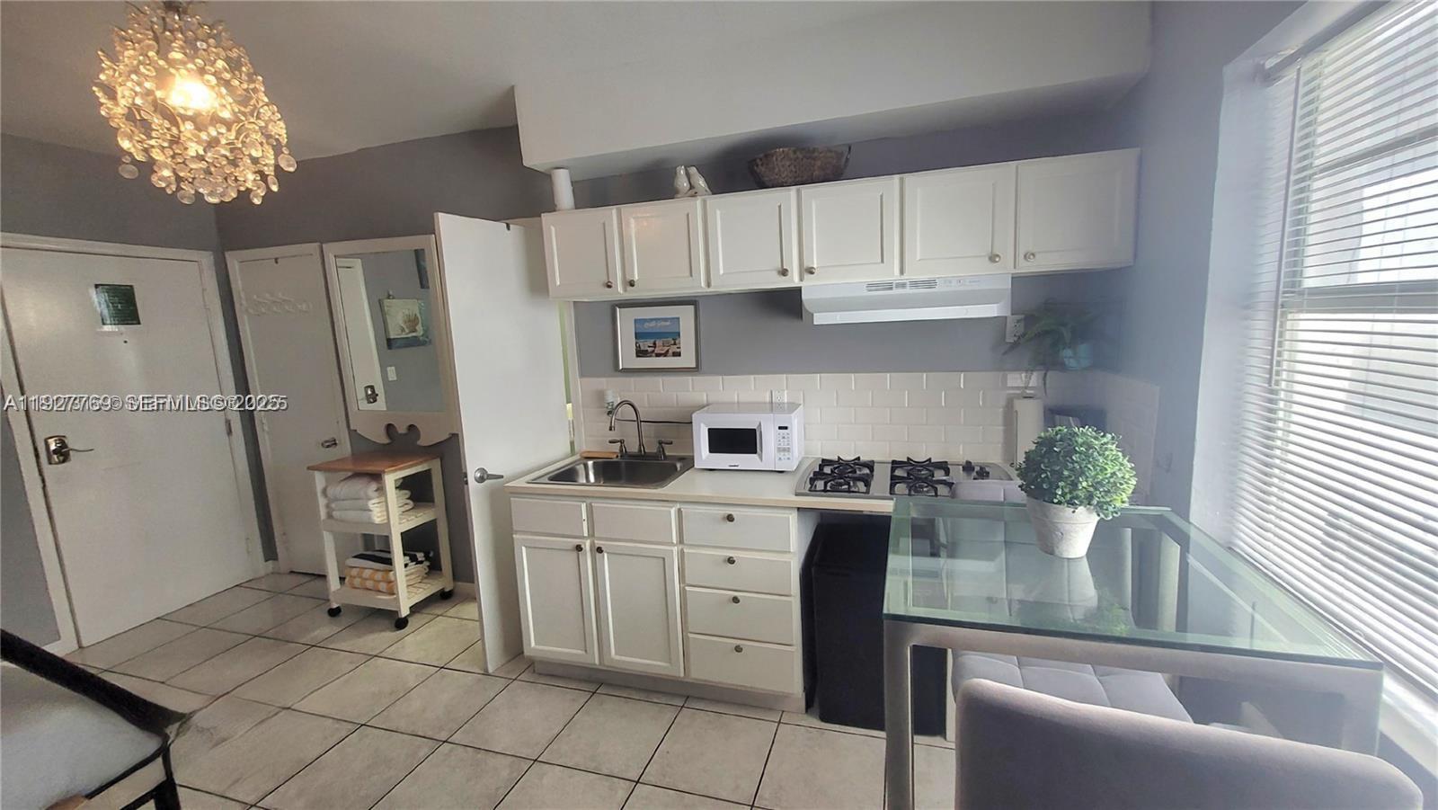 OCEAN WALK ON SOUTH BEACH - Residential Lease