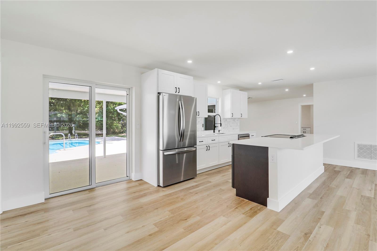 HIGHWOOD - Residential
