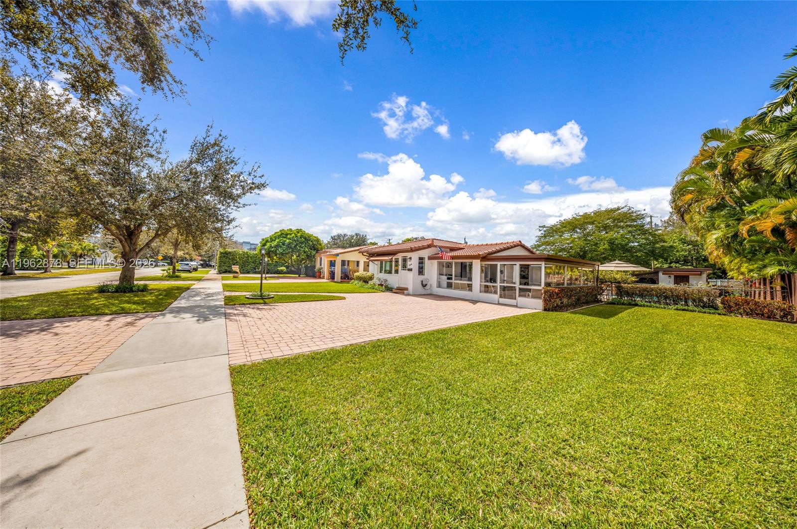 REV PL SEC 2 CC ESTATES - Residential