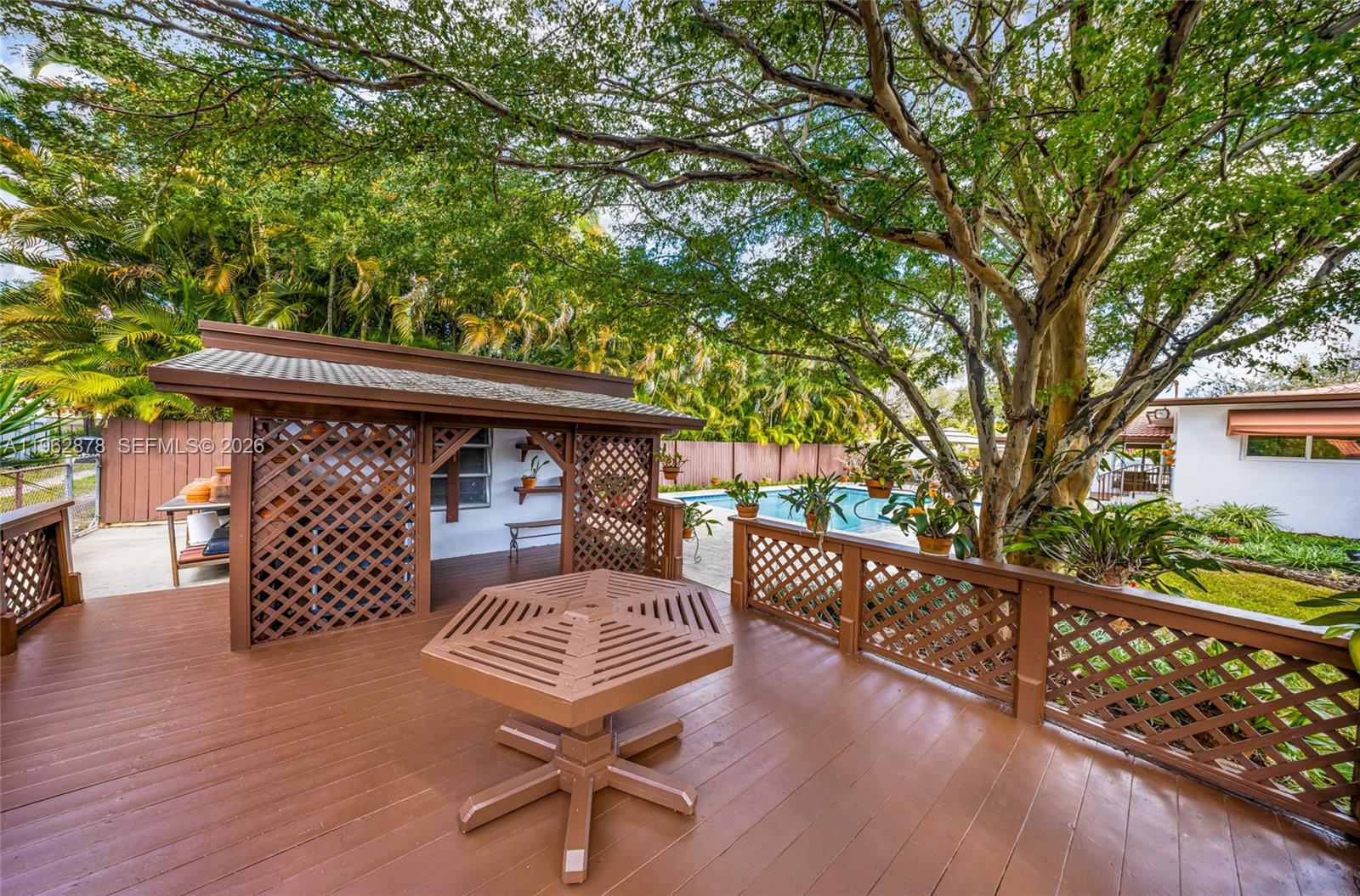 REV PL SEC 2 CC ESTATES - Residential