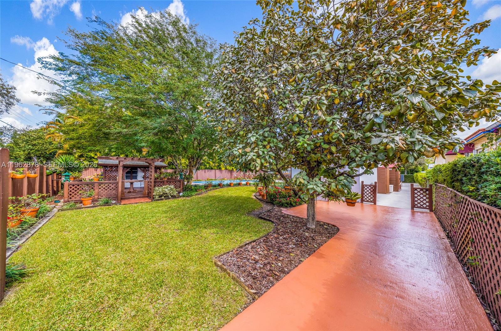 REV PL SEC 2 CC ESTATES - Residential