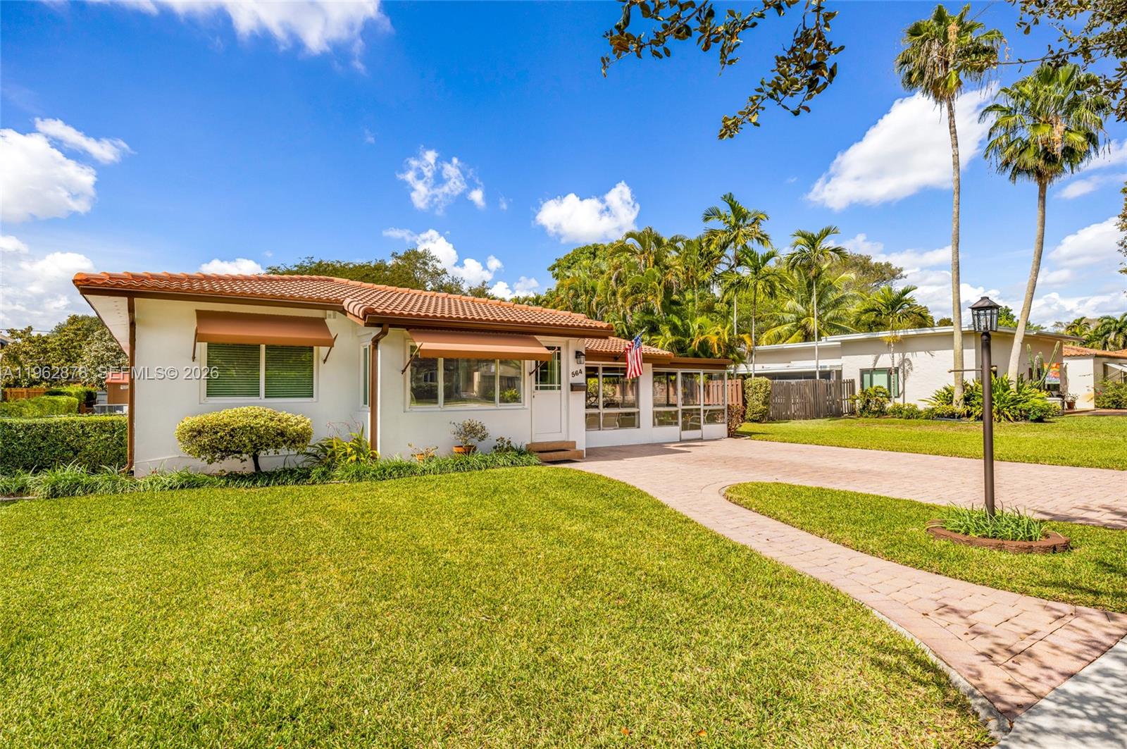 REV PL SEC 2 CC ESTATES - Residential