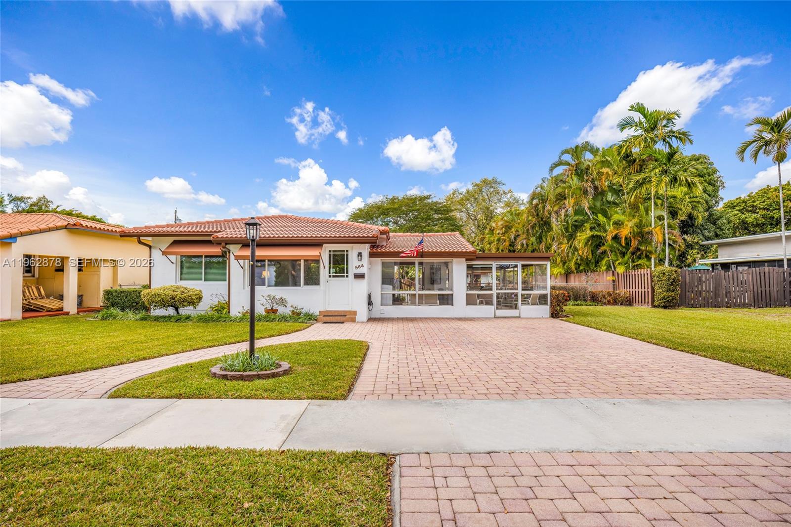 REV PL SEC 2 CC ESTATES - Residential