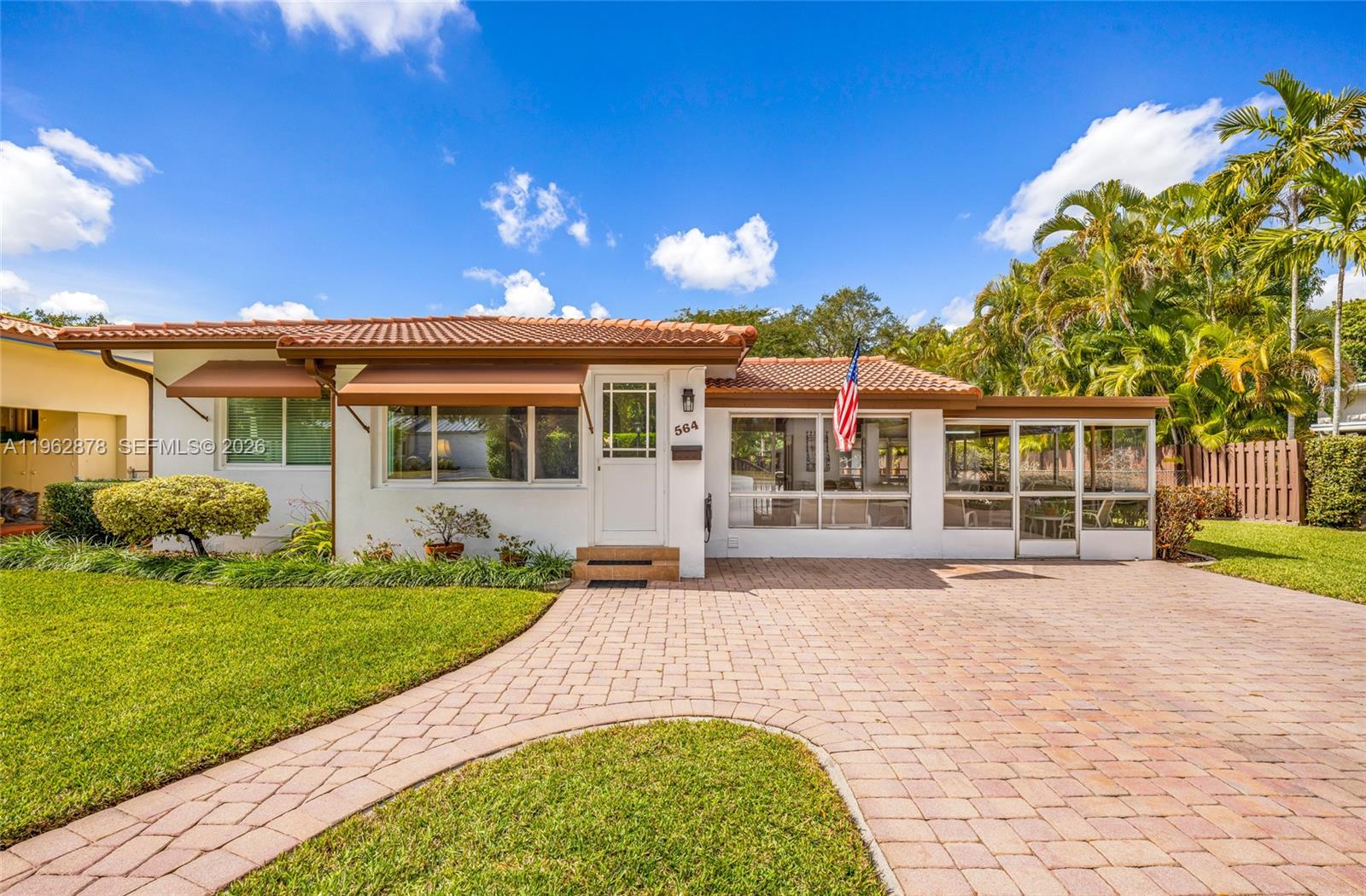 REV PL SEC 2 CC ESTATES - Residential