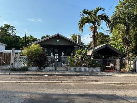 145 NW 31st St Miami FL 33127