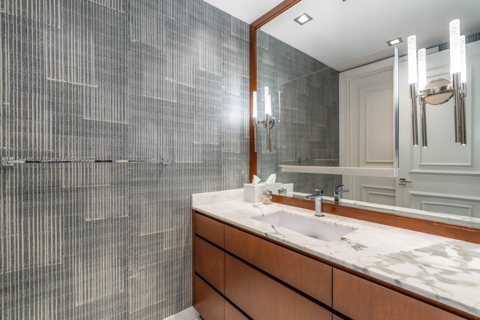 OCEANA BAL HARBOUR CONDO - Residential