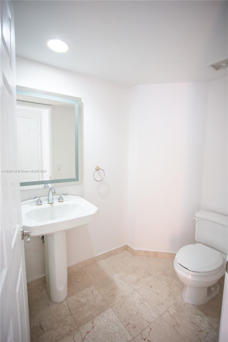 100 HIDDEN BAY CONDO - Residential