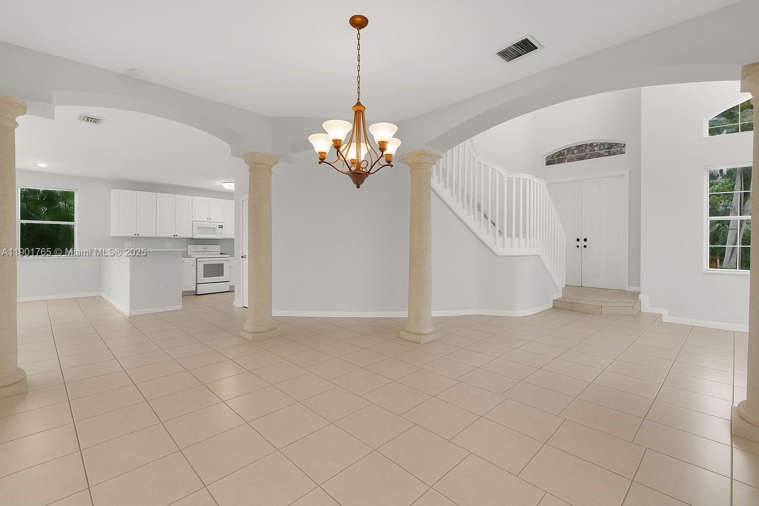 CRESTVIEW LAKES - Residential Lease