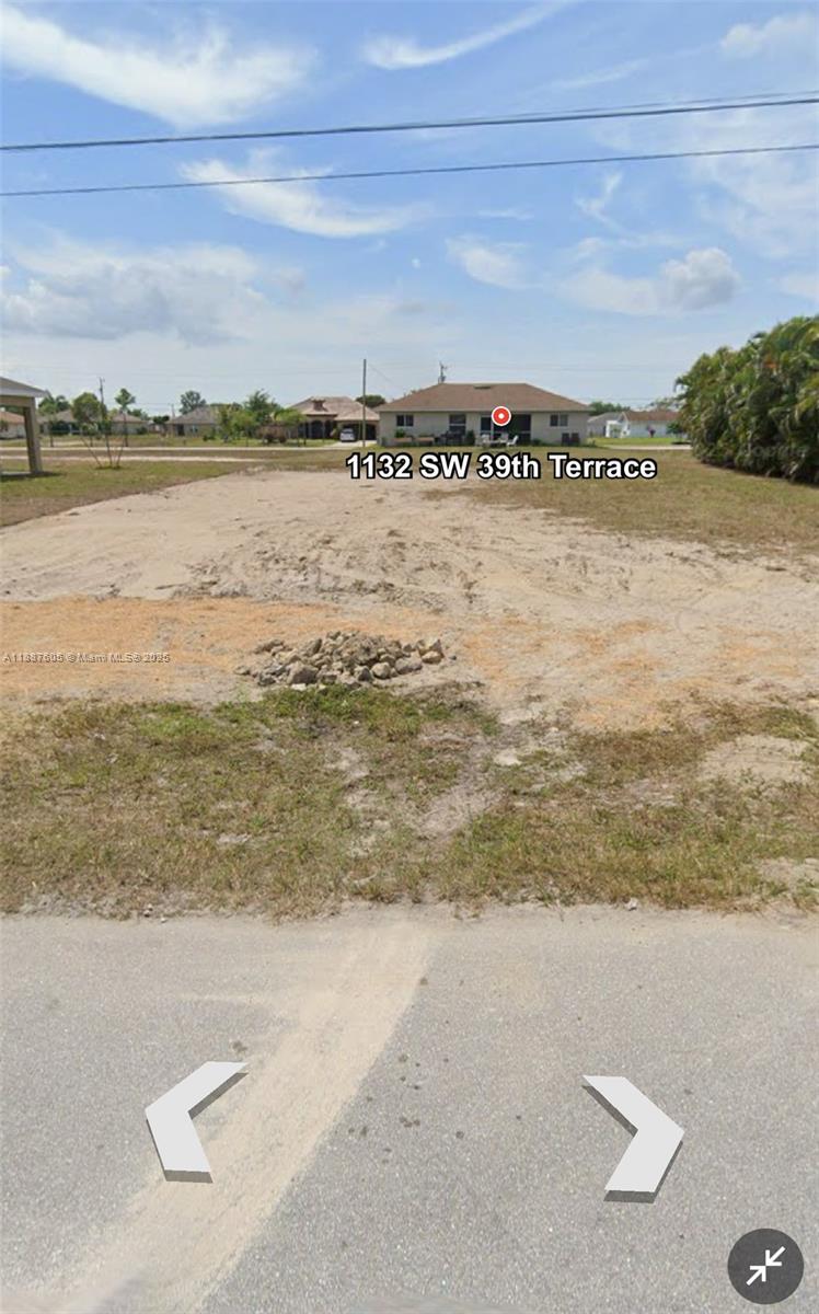 cape coral city - Land