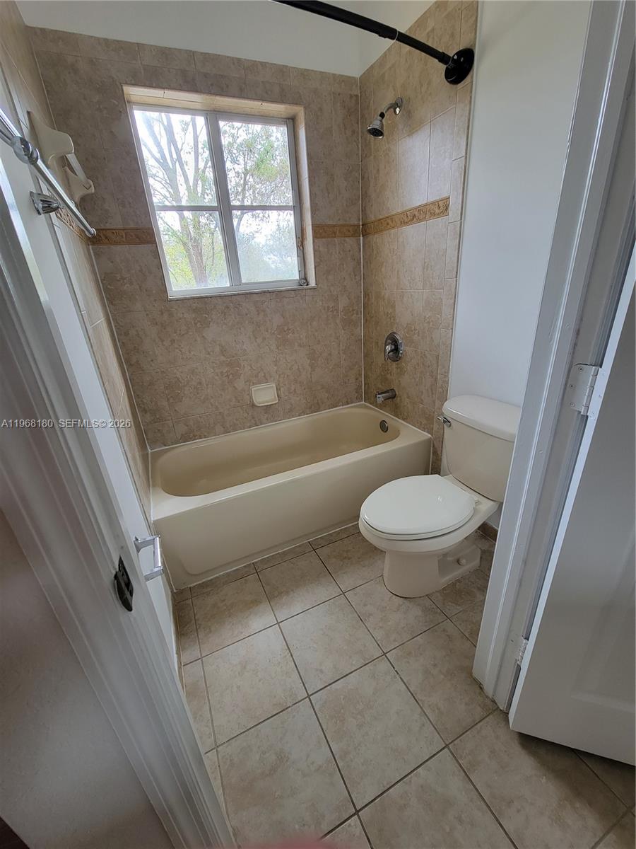 VILLAGE WALK CONDO - Residential