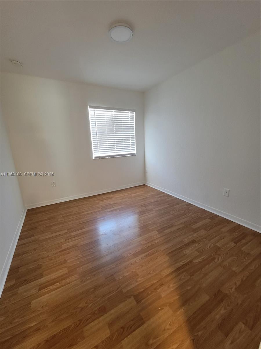 VILLAGE WALK CONDO - Residential