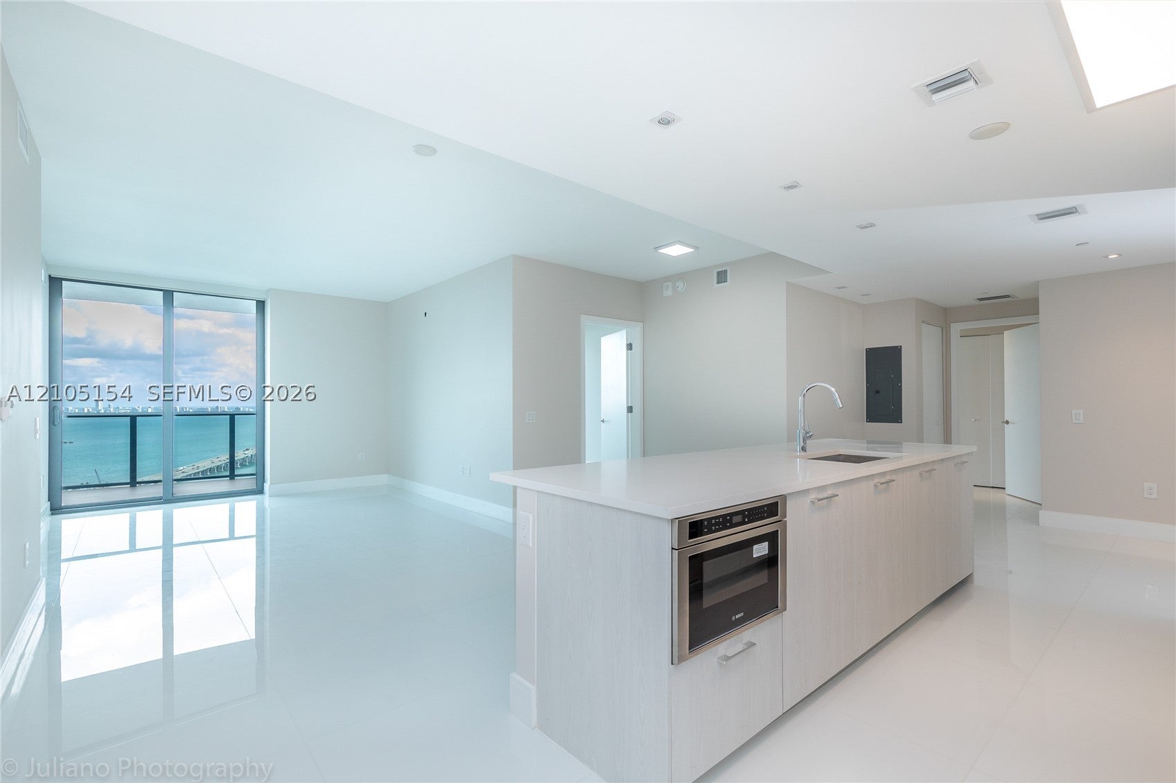 501 NE 31st St 3302