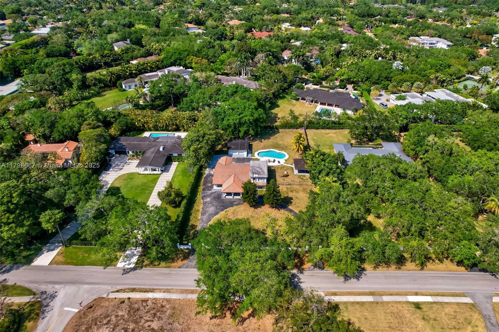 HELMS COUNTRY ESTATES RE- - Land