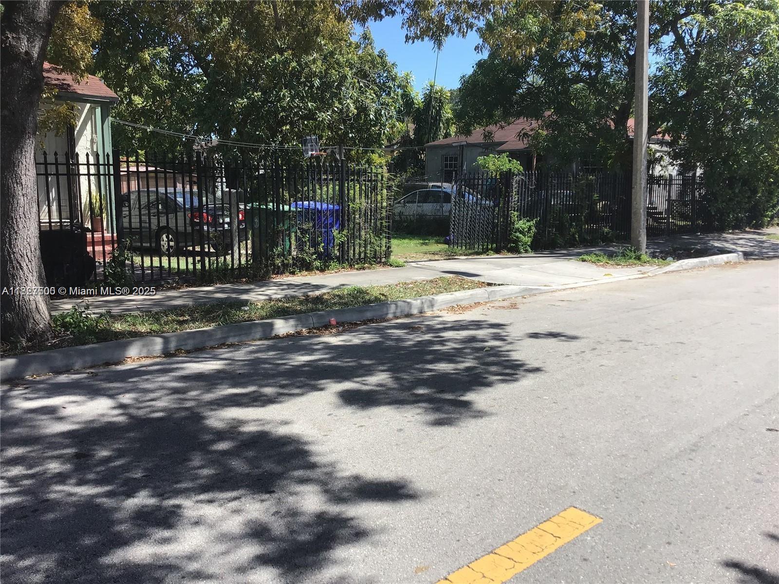 95 NW 45th St