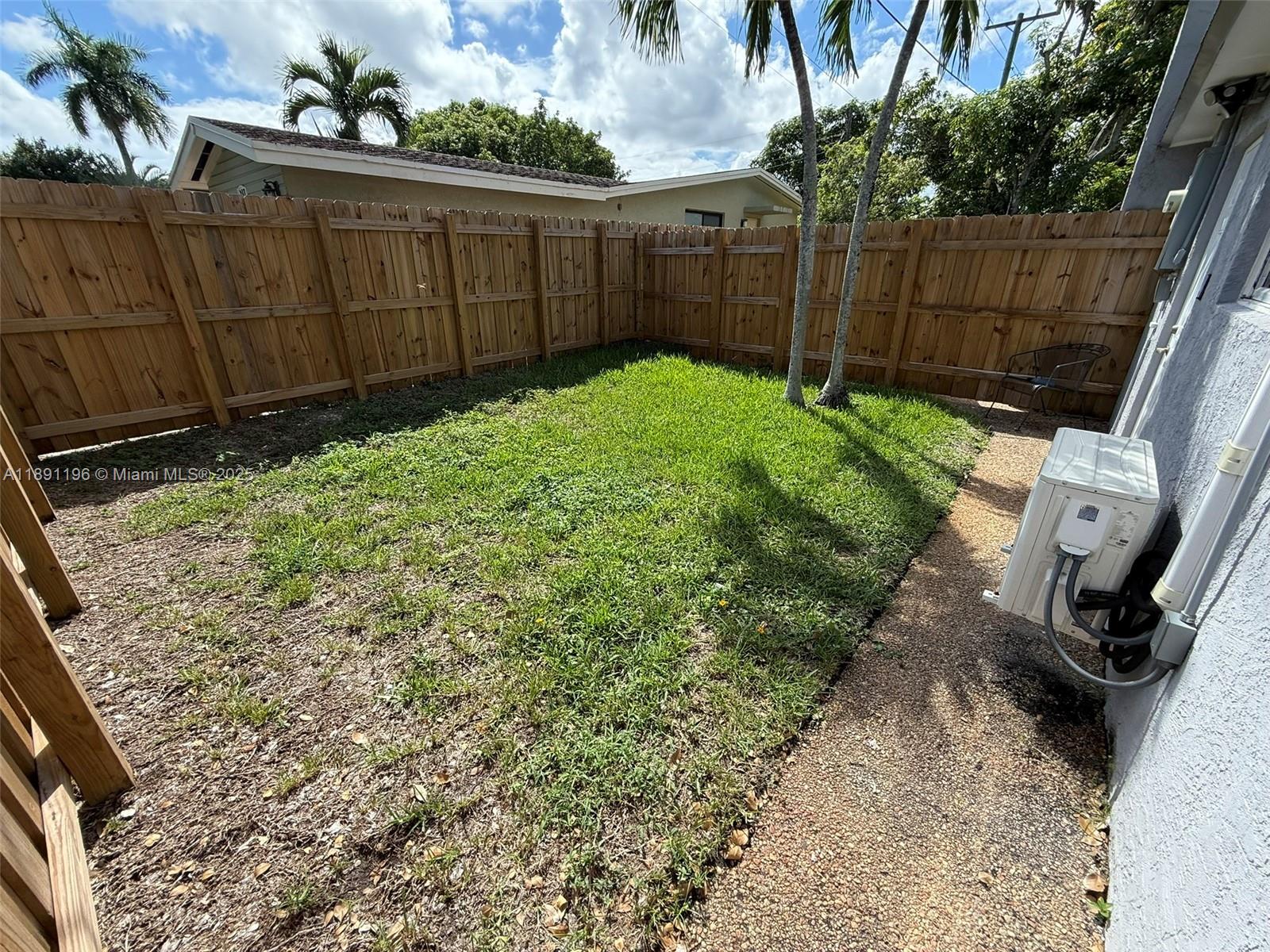 EAST PLANTATION 2ND SEC - Residential Lease