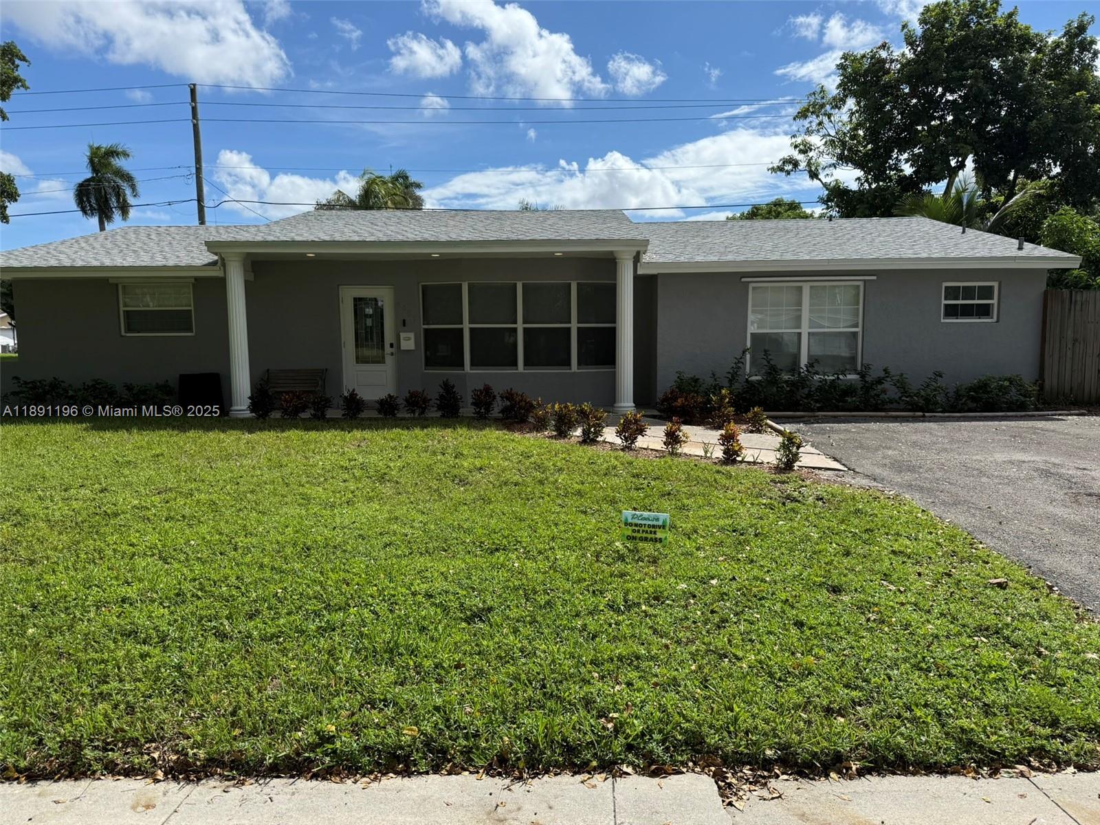EAST PLANTATION 2ND SEC - Residential Lease