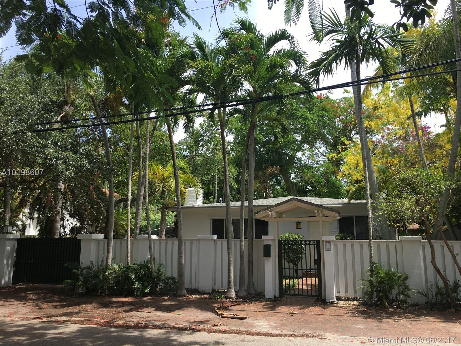 Rent this beautiful house on one of South Groves most desirable streets. Rental period of 6 months. ONLY FIRST MONTH PAYMENT REQUIRED TO MOVE IN.
