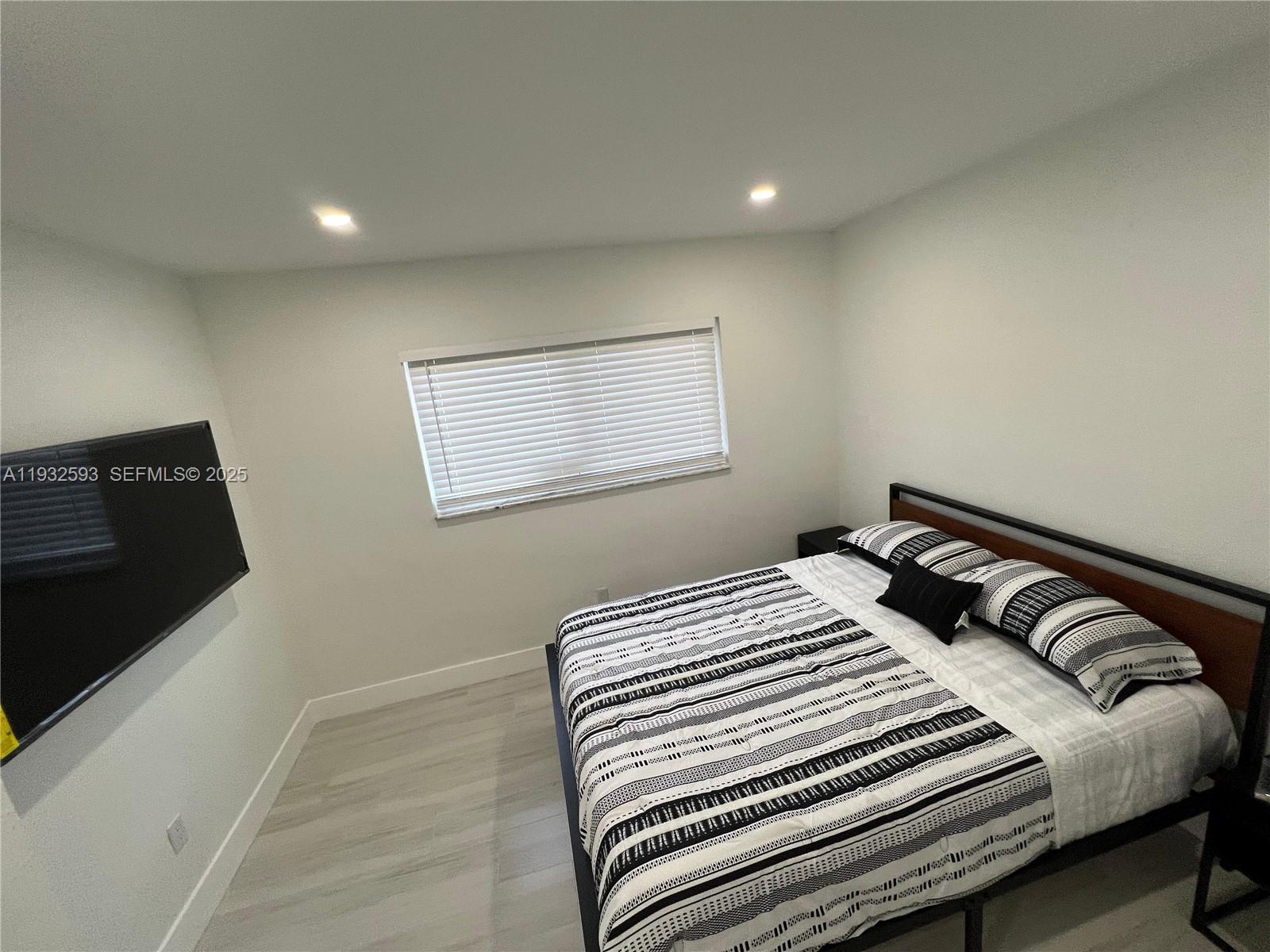 CAROUSSO ESTATES - Residential Lease