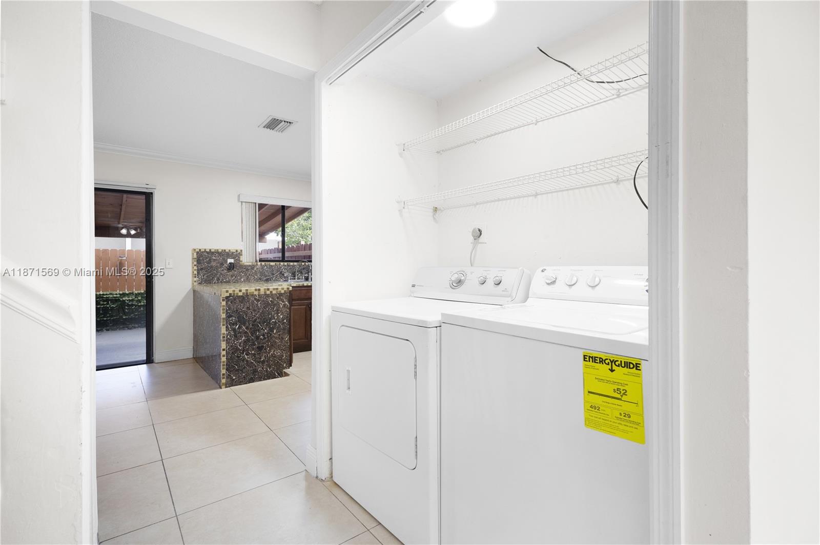 MIDWAY TRAIL PH I CONDO - Residential