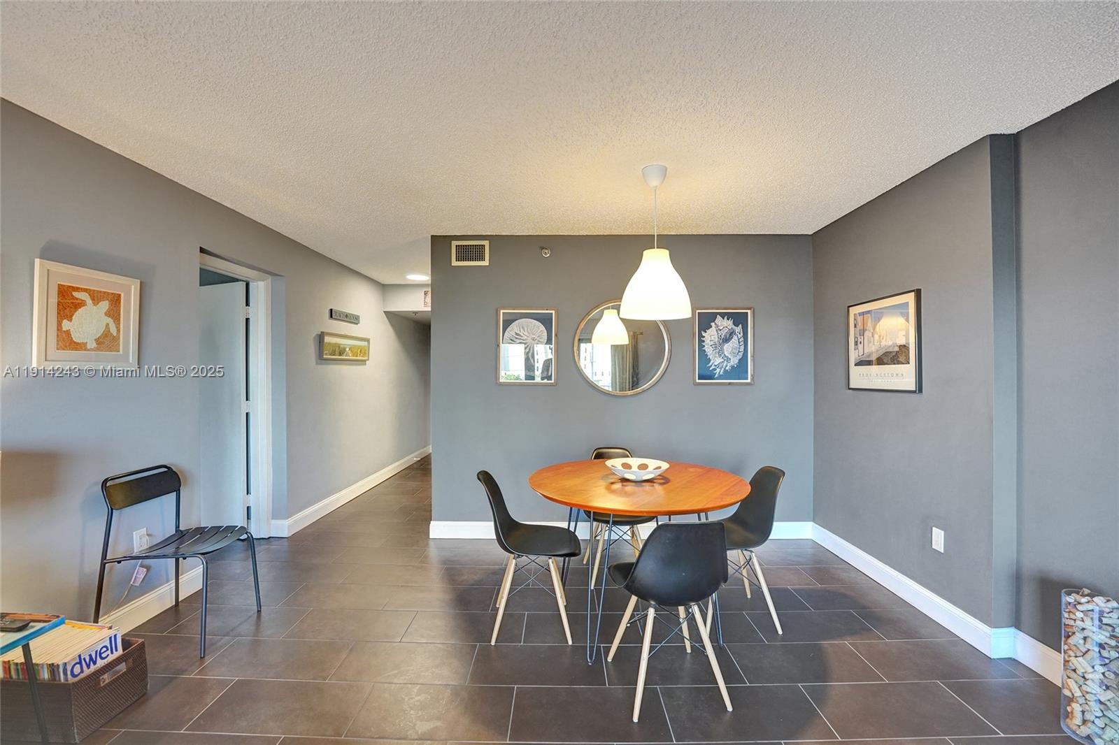 SUMMIT CONDO - Residential Lease