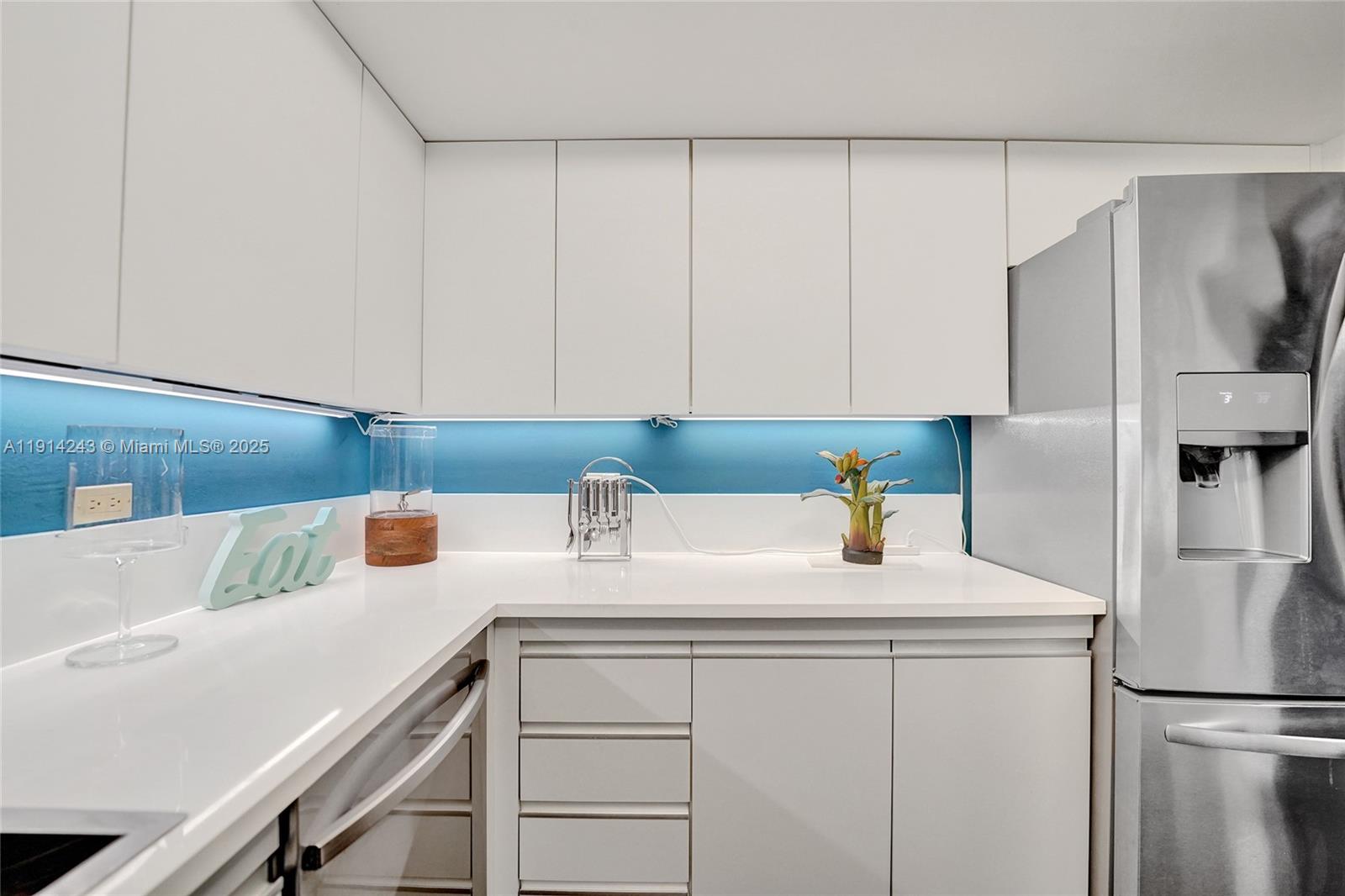 SUMMIT CONDO - Residential Lease