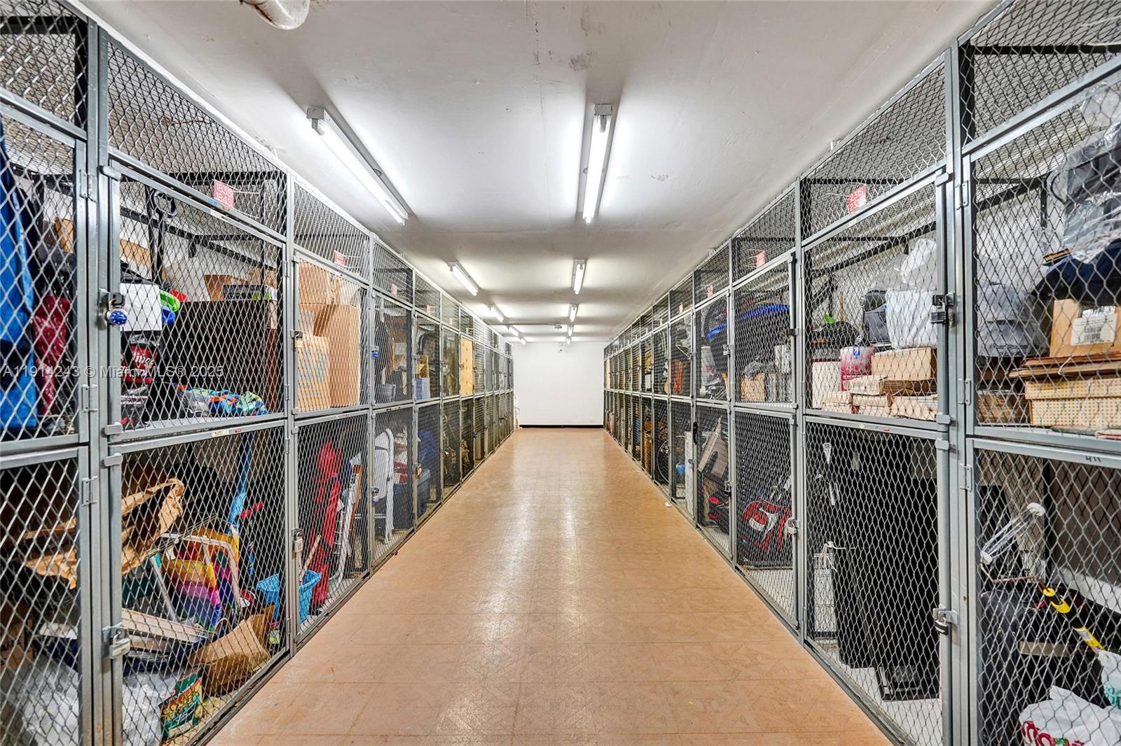 SUMMIT CONDO - Residential Lease