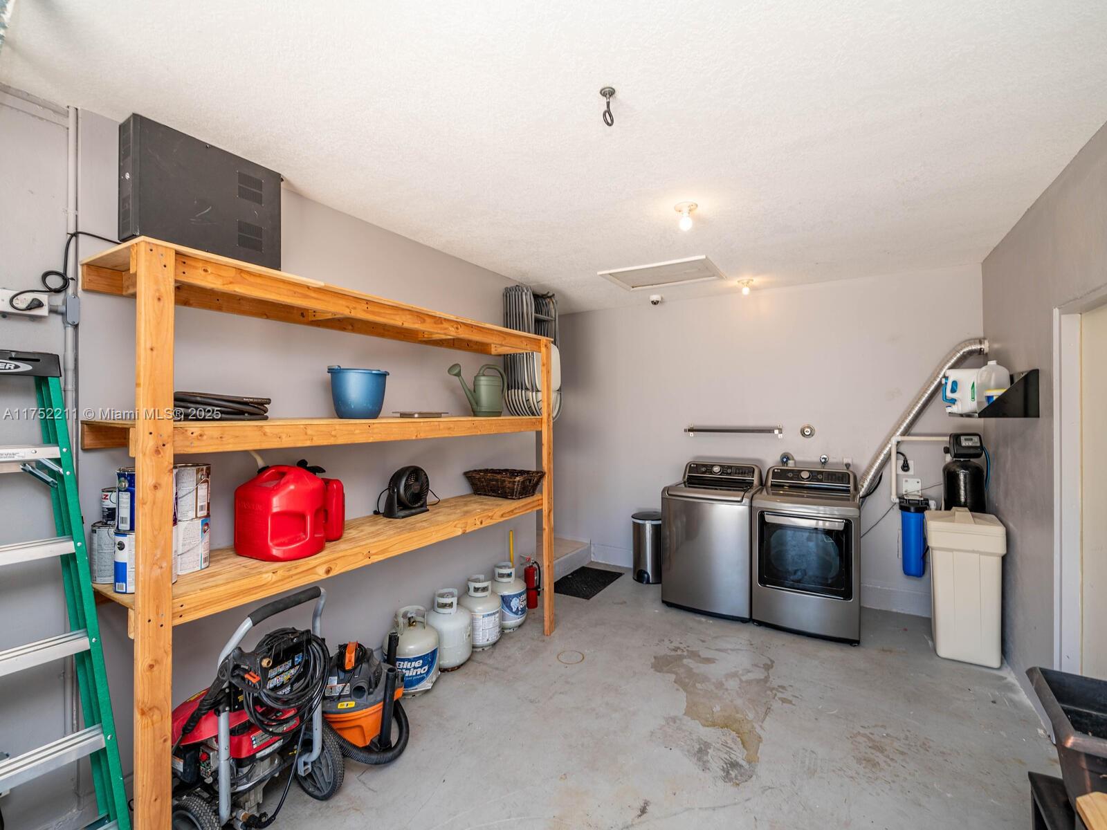 CHULA VISTA FIRST ADD REV - Residential
