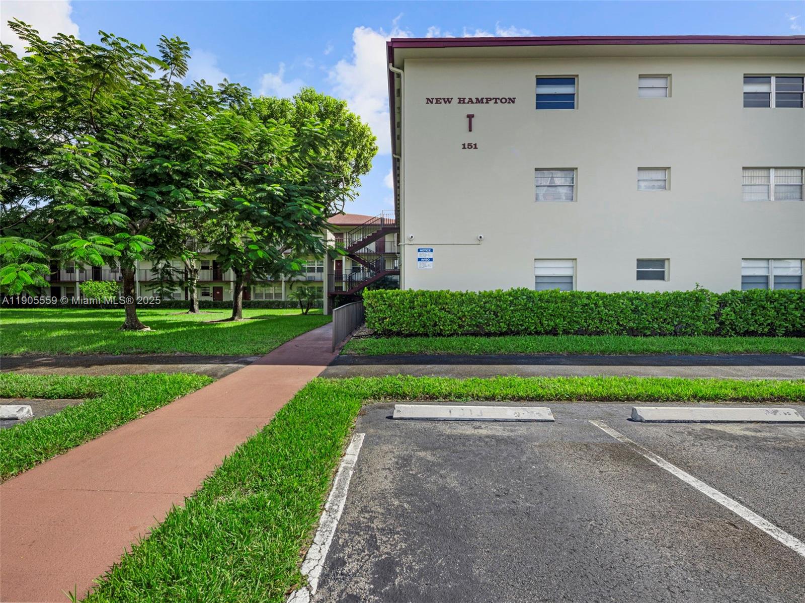 NEW HAMPTON AT CENTURY VI - Residential Lease