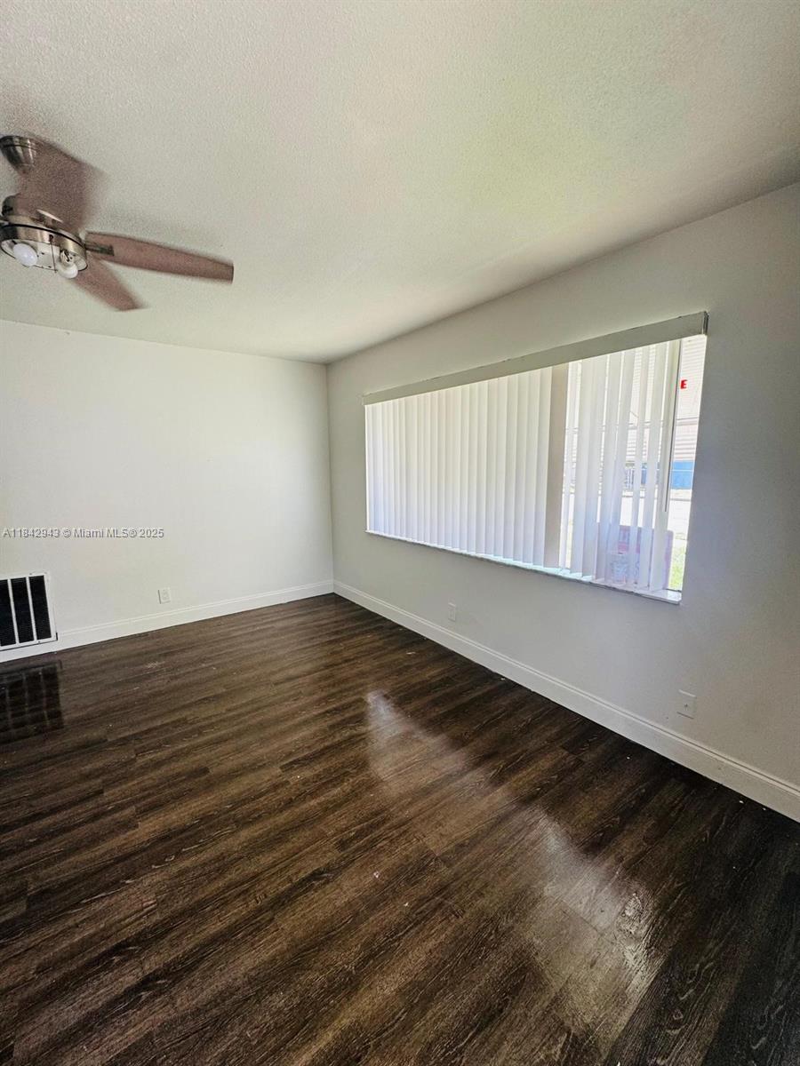 JOHNSONS SUB WPB - Residential Lease