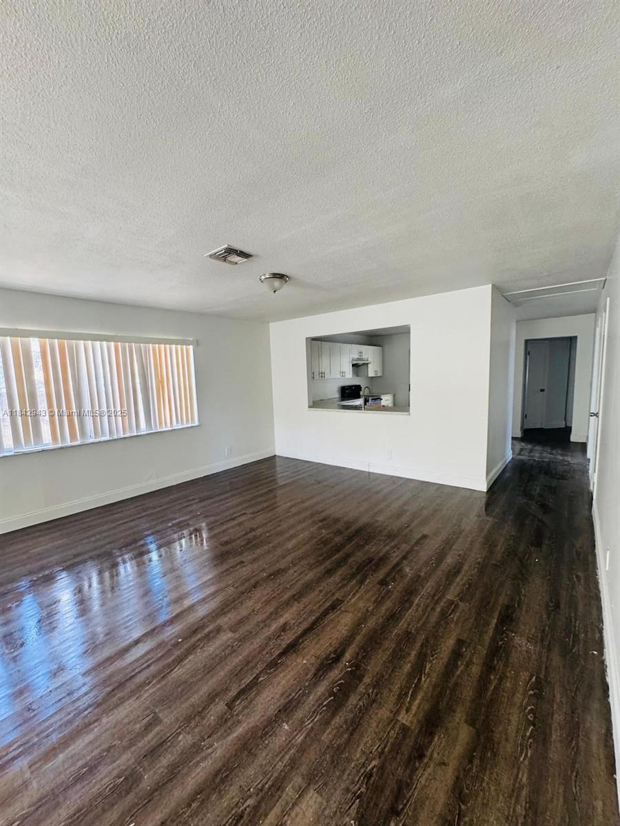 JOHNSONS SUB WPB - Residential Lease