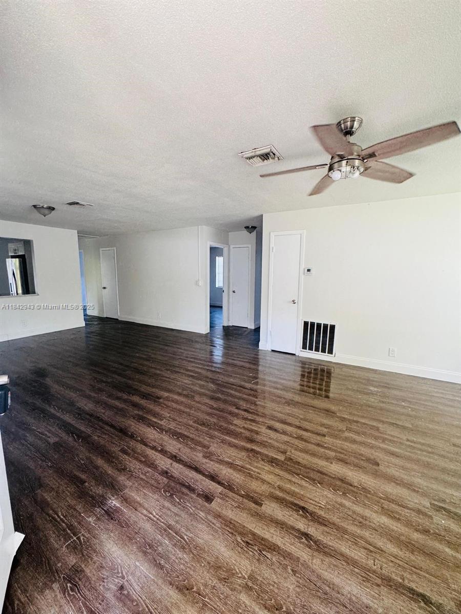 JOHNSONS SUB WPB - Residential Lease