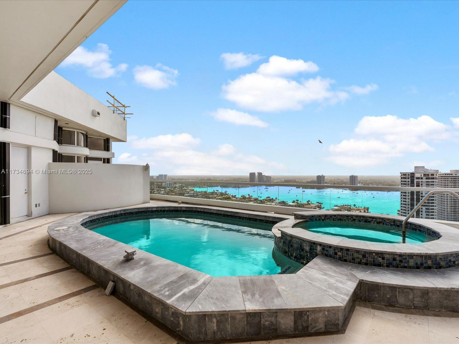 2600 ISL BLVD WILLIAMS IS - Residential