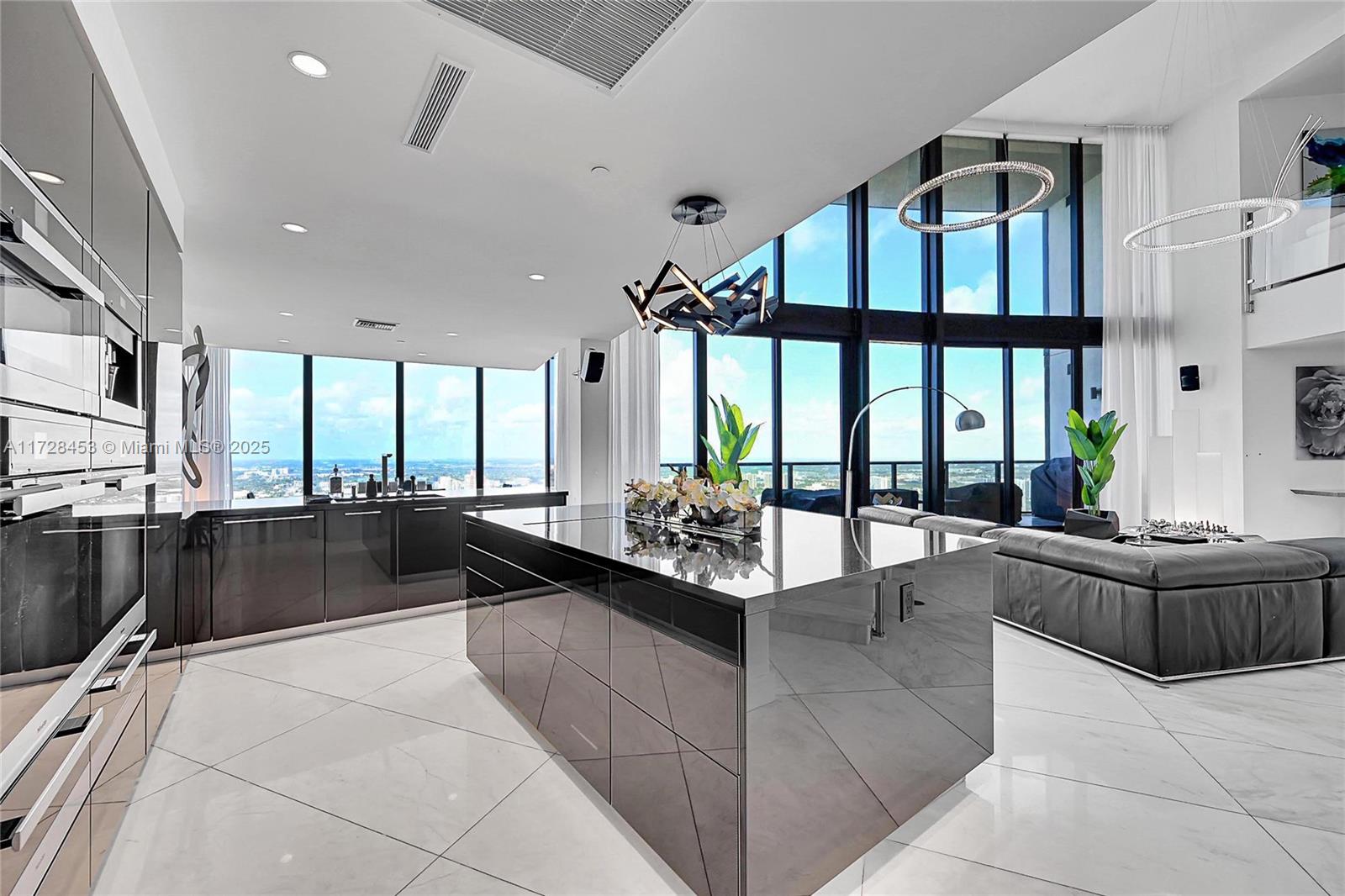 18555 COLLINS AVENUE COND - Residential
