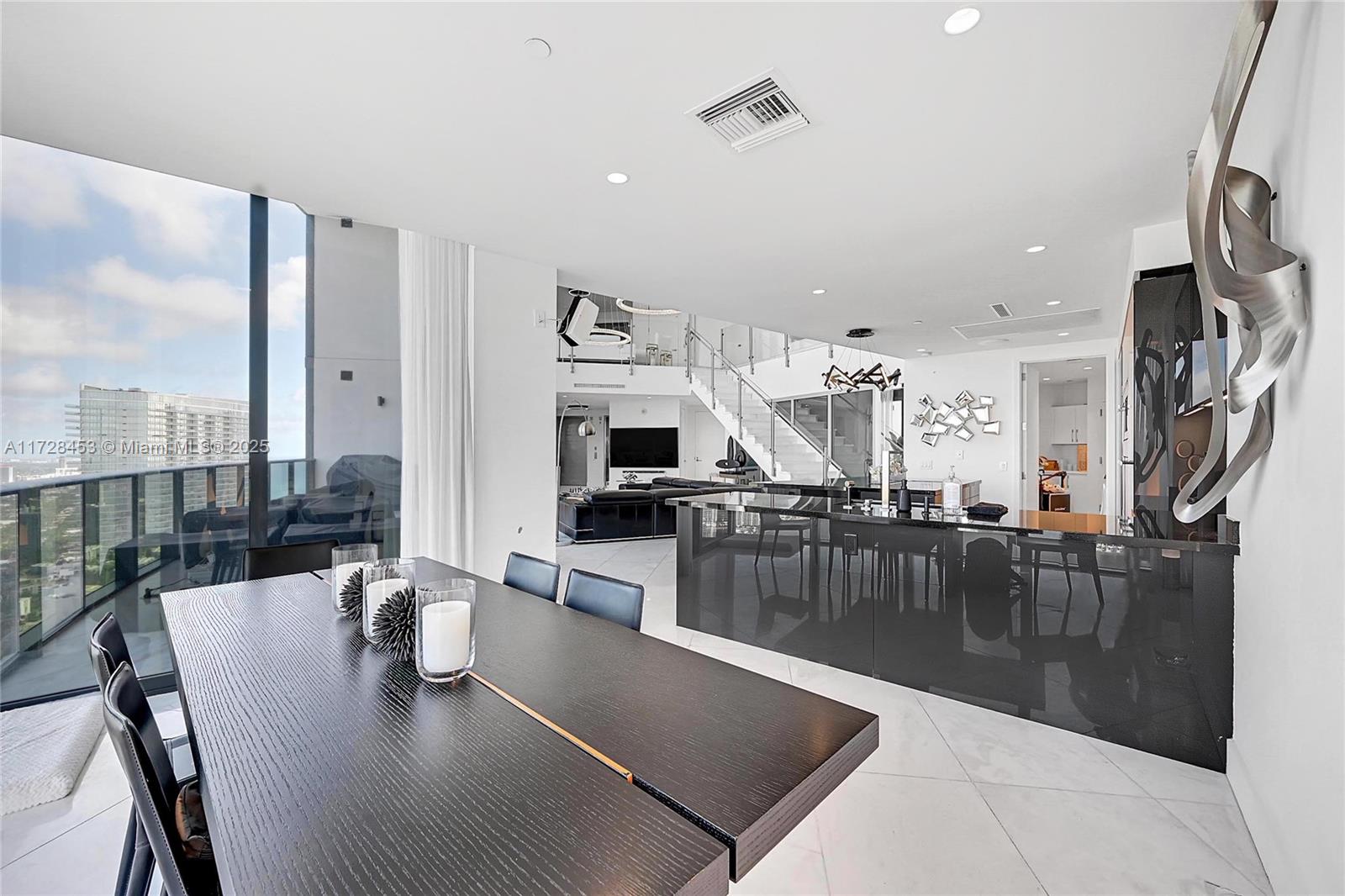 18555 COLLINS AVENUE COND - Residential