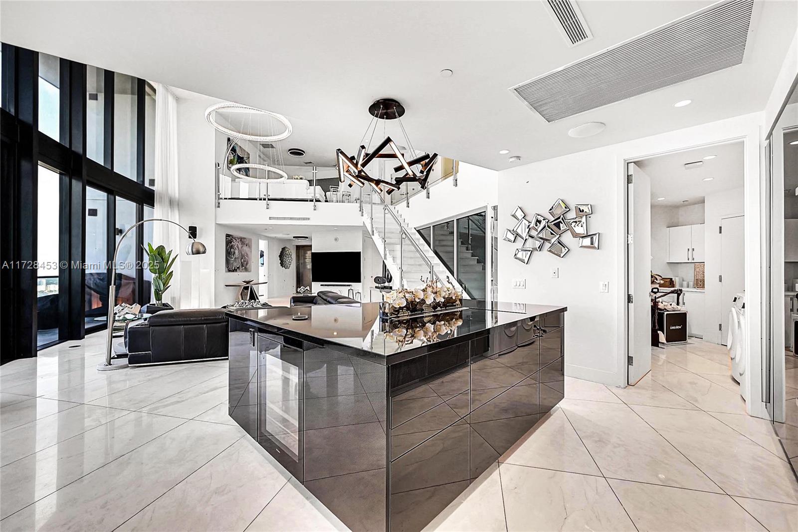 18555 COLLINS AVENUE COND - Residential