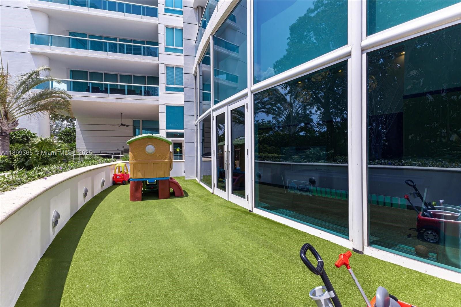 BRISTOL TOWER CONDO - Residential